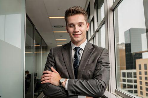 青年男人图片大全,青年男人图鉴