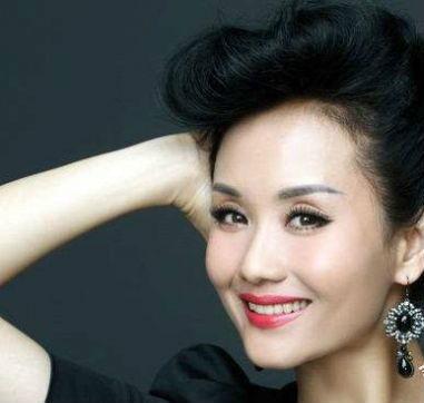 李颖演过床戏,情感纠葛引观众热议