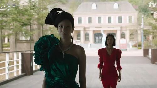 韩国两个女人在线播放,在线直播引发热潮