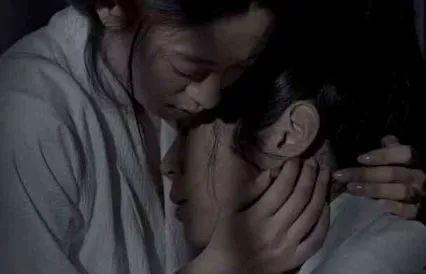 生动的床戏,一场激情四溢的床戏演绎