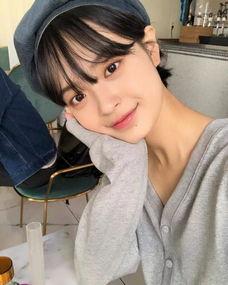 韩国短发模特,韩国模特的时尚演绎