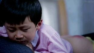 男孩被打屁股视频,男孩被打屁股引发社会关注