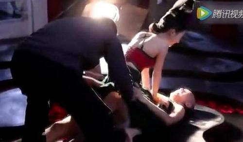 赵丽颖床上吻戏床大全,浪漫瞬间大盘点