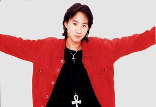 黄家驹会说国语,跨越语言的歌声，国语演绎的摇滚传奇