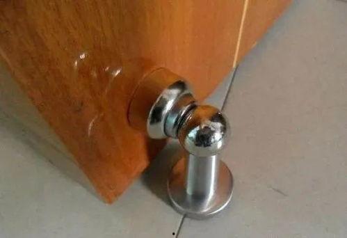 门吸安装视频,轻松掌握家居装修细节