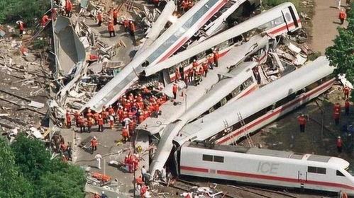 高铁脱轨视频,脱轨事故现场还原