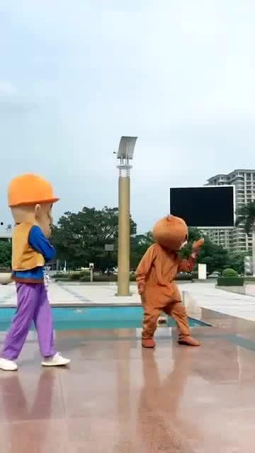 光头强视频舞蹈,解锁冬日欢乐新姿势