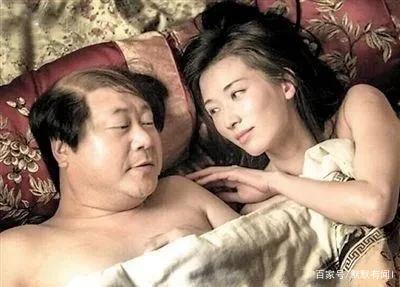 大叔明星床戏,激情演绎，情感纠葛