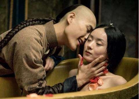 保险女王床戏片段,揭秘职场情欲风云