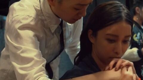 女友接吻床戏,女友接吻床戏的浪漫瞬间