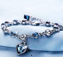 水晶手链图片,水晶手链的璀璨魅力解析