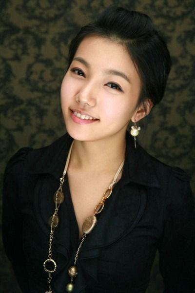 韩国名字带英的演员,揭秘名字中带“英”的璀璨明星