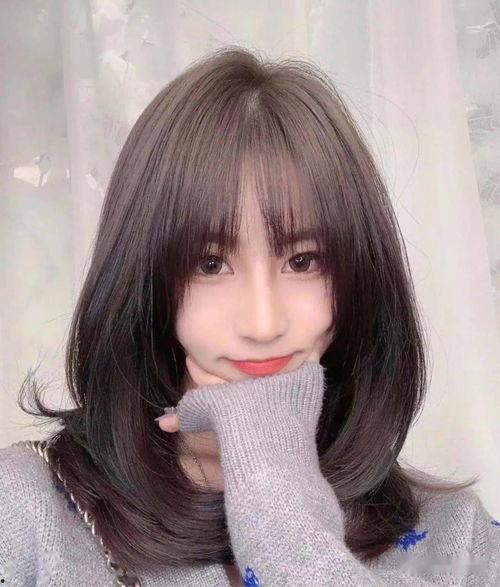 中长锁骨发图片大全,时尚潮流的优雅演绎